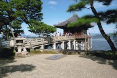 琵琶湖　浮御堂